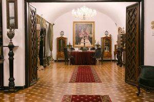 Art. History. Experience. – O călătorie în vila interbelică din București